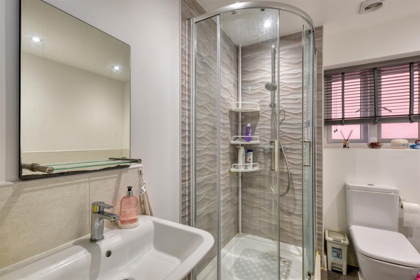 Images for Hallam Drive, Radcliffe-On-Trent, Nottingham