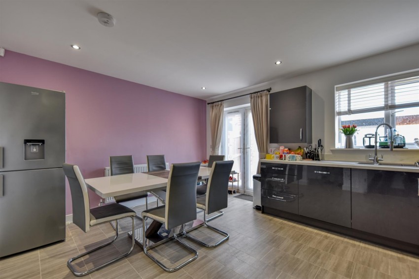 Images for Hallam Drive, Radcliffe-On-Trent, Nottingham