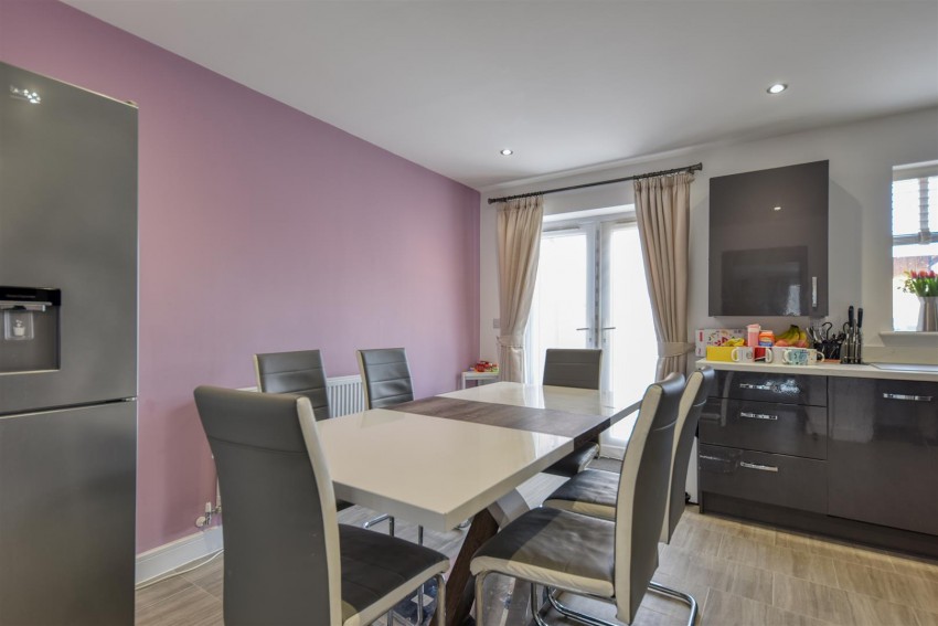 Images for Hallam Drive, Radcliffe-On-Trent, Nottingham