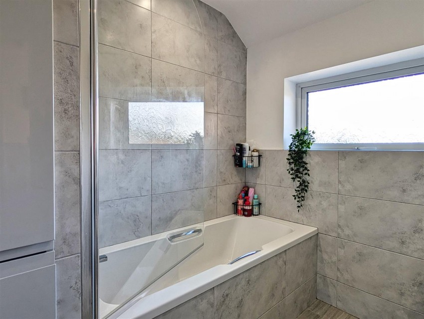 Images for Redland Grove, Carlton, Nottingham