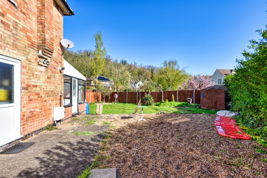 Images for Farnsfield Avenue, Burton Joyce, Nottingham