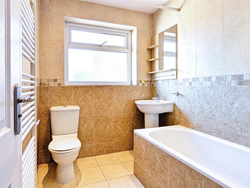 Images for St. Helens Crescent, Burton Joyce, Nottingham