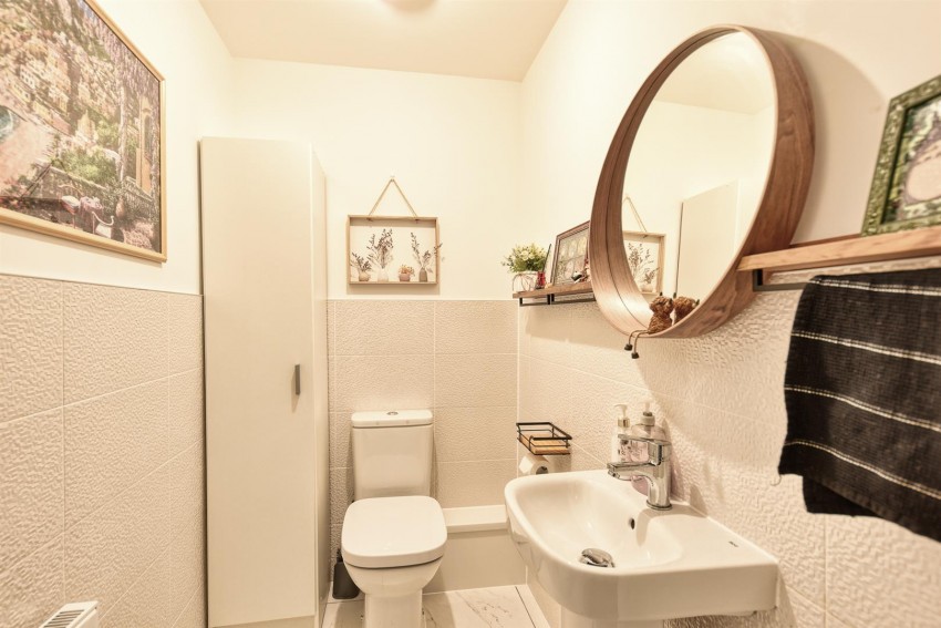 Images for Burrows Drive, Bingham, Nottingham
