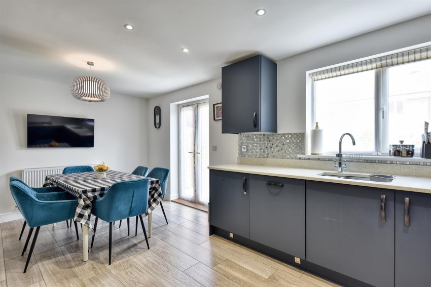 Images for Burrows Drive, Bingham, Nottingham