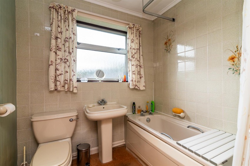 Images for Chesterfield Drive, Burton Joyce, Nottingham