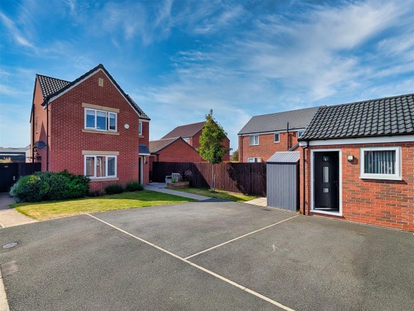 Kingfisher Road, Stoke Bardolph, Burton Joyce, Nottingham