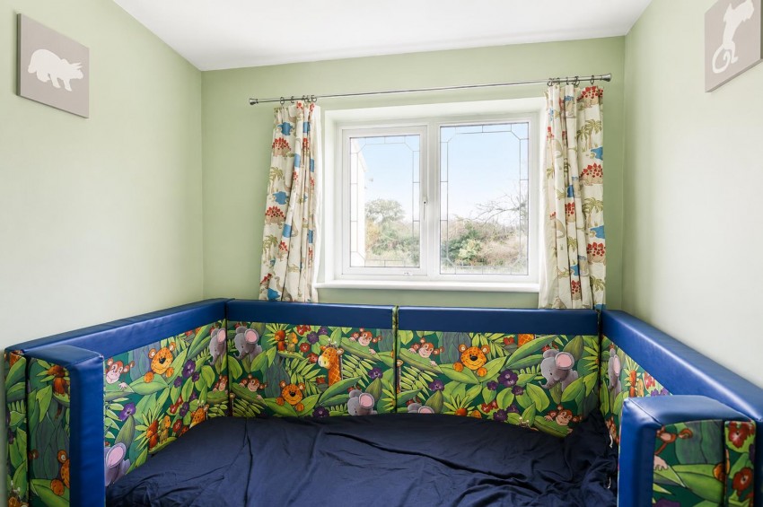 Images for Daron Gardens, Nottingham