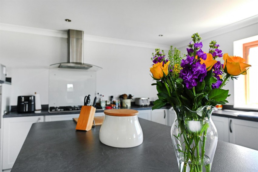 Images for THE LODGE HOUSE - Bridle Road, Burton Joyce, Nottinghamshire NG14 5FQ