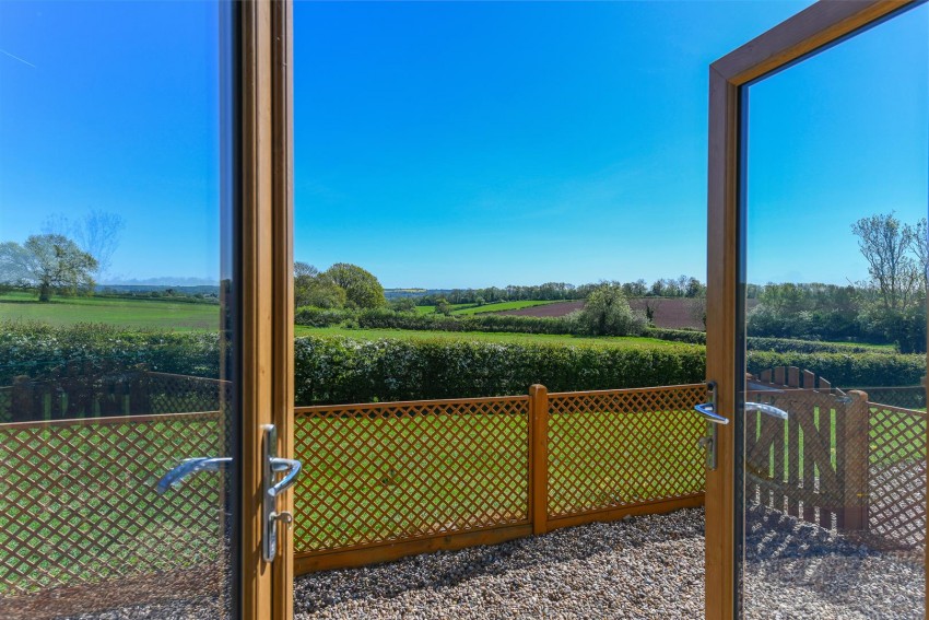Images for THE LODGE HOUSE - Bridle Road, Burton Joyce, Nottinghamshire NG14 5FQ