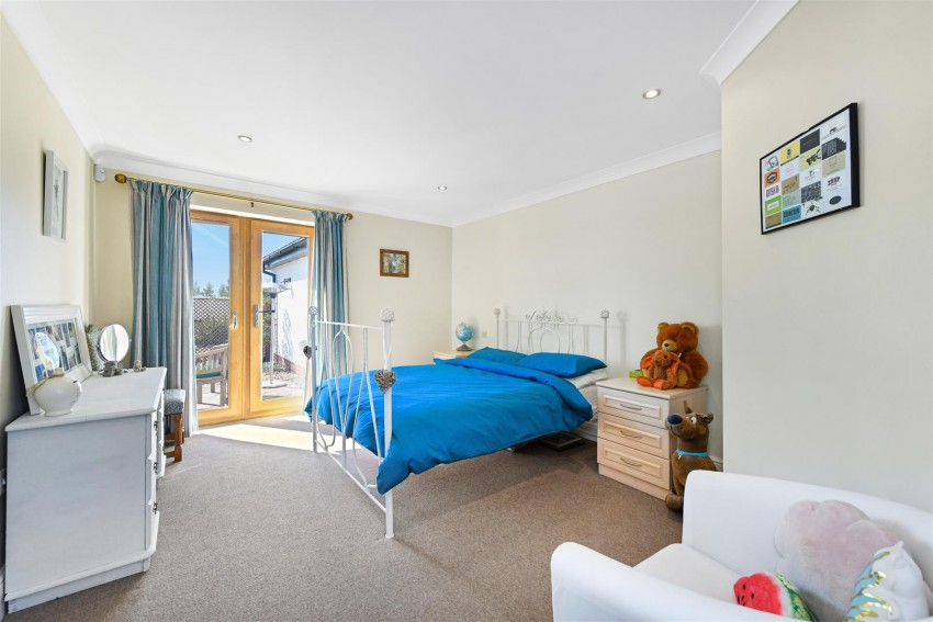 Images for THE LODGE HOUSE - Bridle Road, Burton Joyce, Nottinghamshire NG14 5FQ