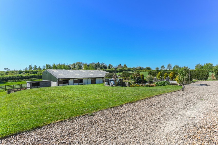 Images for THE LODGE HOUSE - Bridle Road, Burton Joyce, Nottinghamshire NG14 5FQ