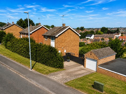 View Full Details for Southdale Road, Carlton, Nottingham