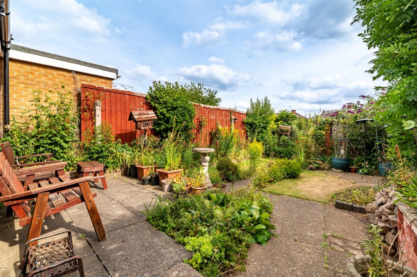 Images for Brackendale Avenue, Arnold, Nottingham
