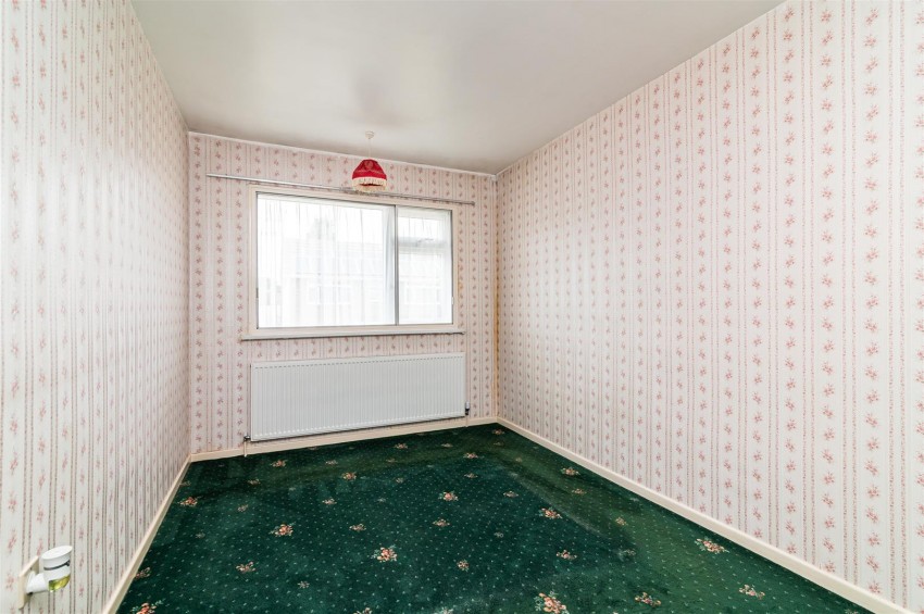 Images for Brackendale Avenue, Arnold, Nottingham