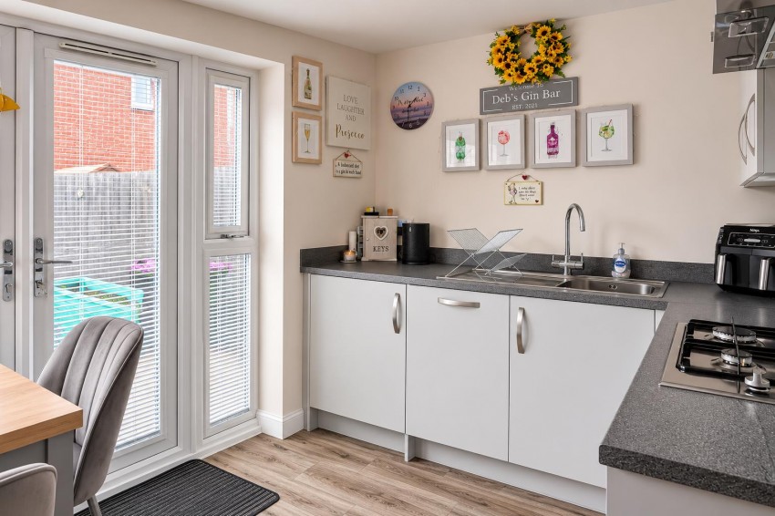 Images for Squires Grove, Bingham, Nottingham