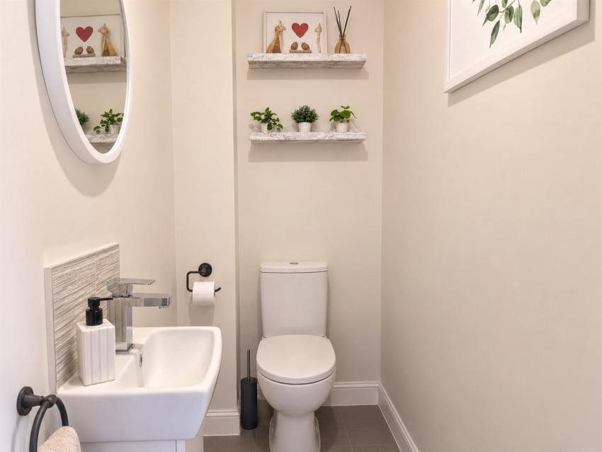 Images for Squires Grove, Bingham, Nottingham