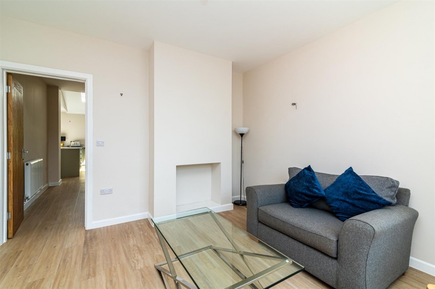 Images for Farnsfield Avenue, Burton Joyce, Nottingham