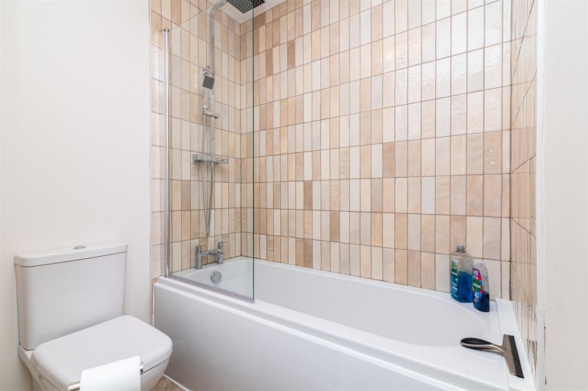 Images for Farnsfield Avenue, Burton Joyce, Nottingham