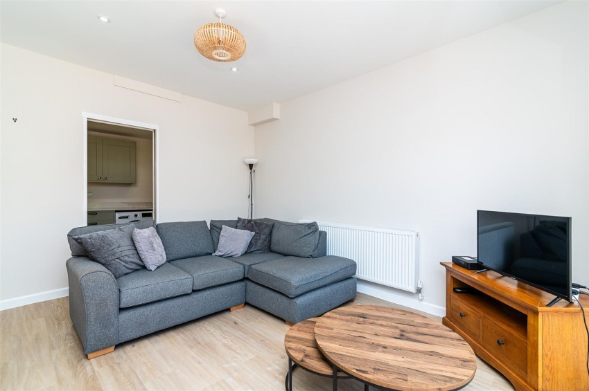 Images for Farnsfield Avenue, Burton Joyce, Nottingham